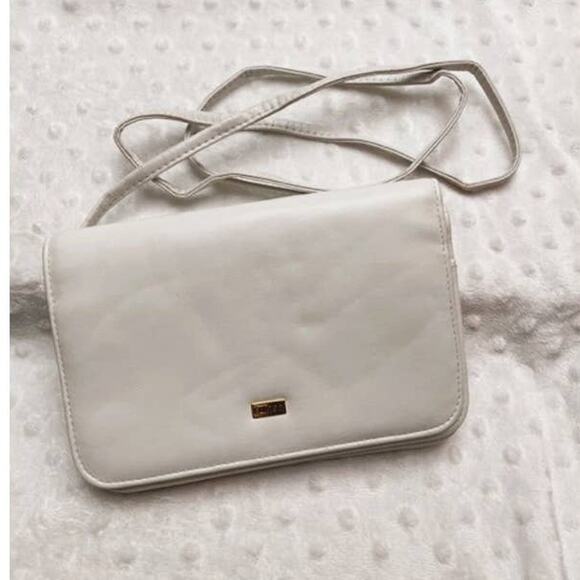 Buxton White Leather 3 in 1 ( Crossbody, Clutch, Wallet) Handbag - Picture 1 of 10